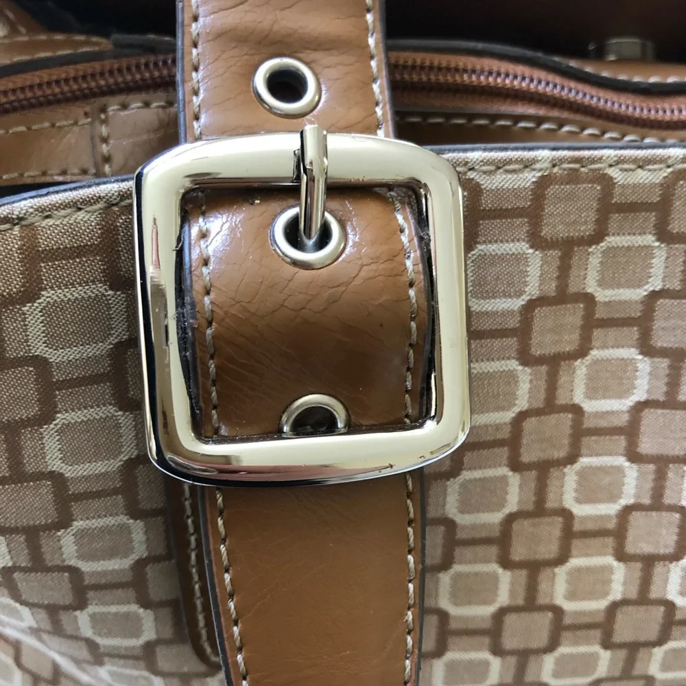 Nine West Handbag with Coin Purse - Picture 14 of 15